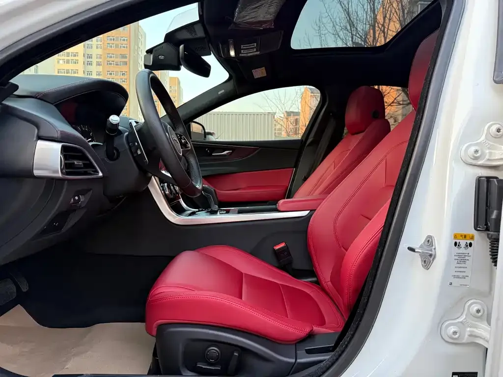 Jaguar XEL 2021 из CN, фото 10