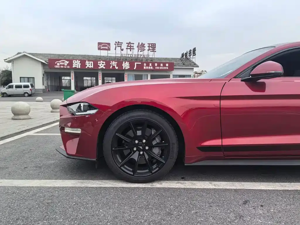 Ford Mustang 2023 из CN, фото 7