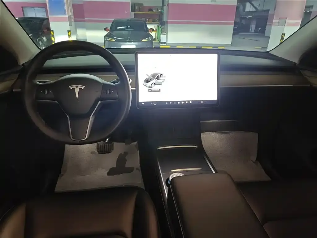 Tesla Model Y 2023 из CN, фото 5