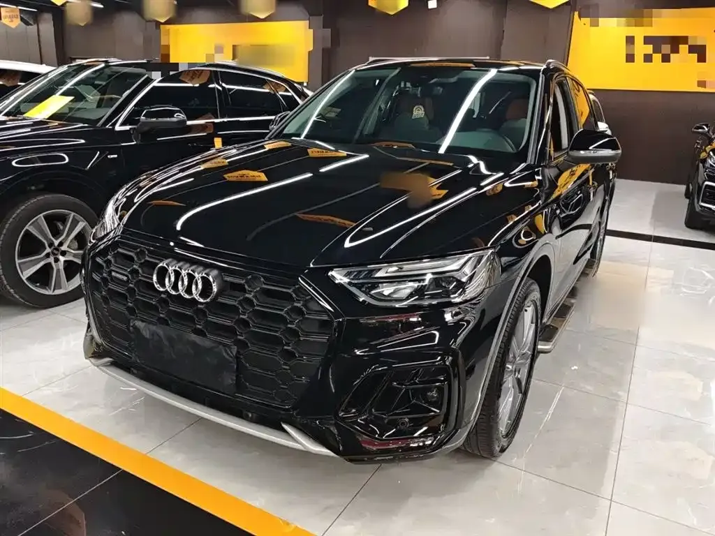 Audi Q5L 2023 из CN, фото 3