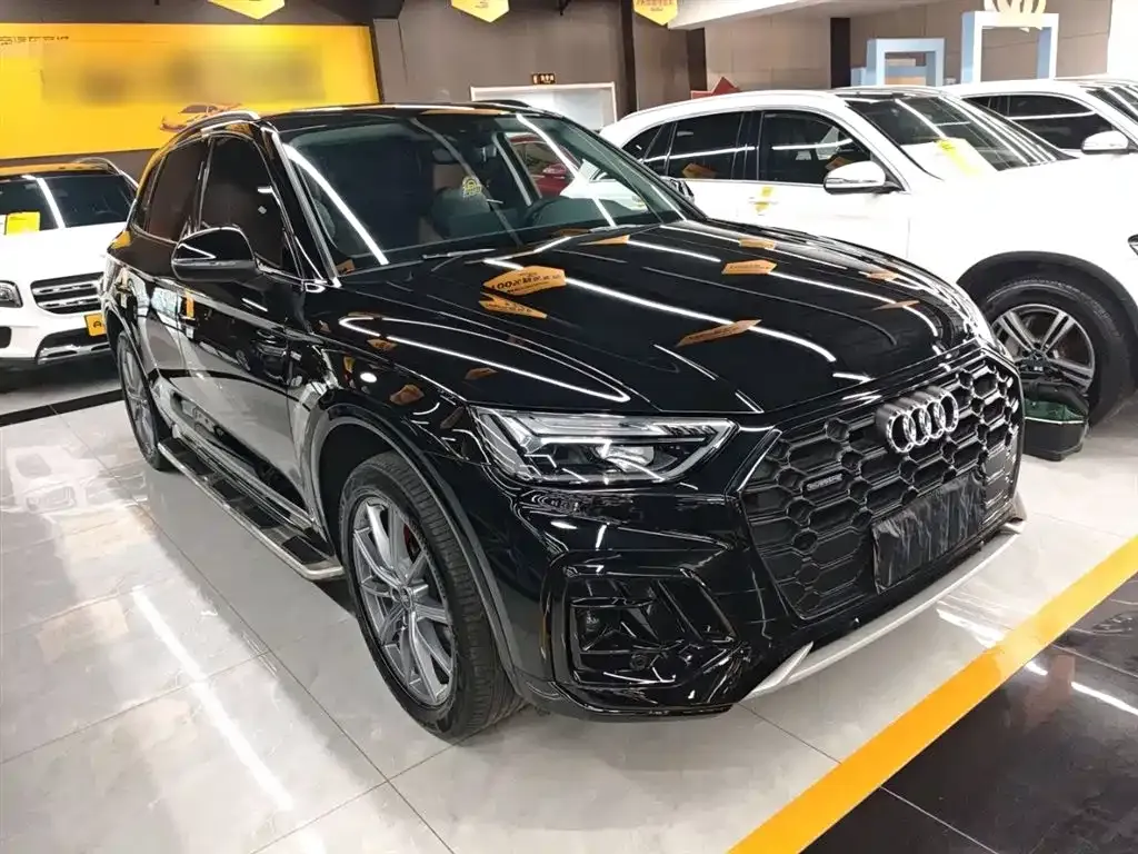 Audi Q5L 2023 из CN, фото 2