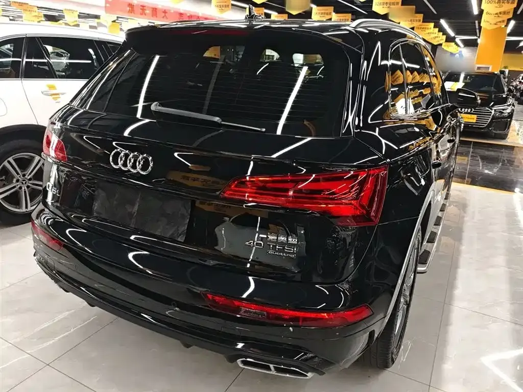 Audi Q5L 2023 из CN, фото 10