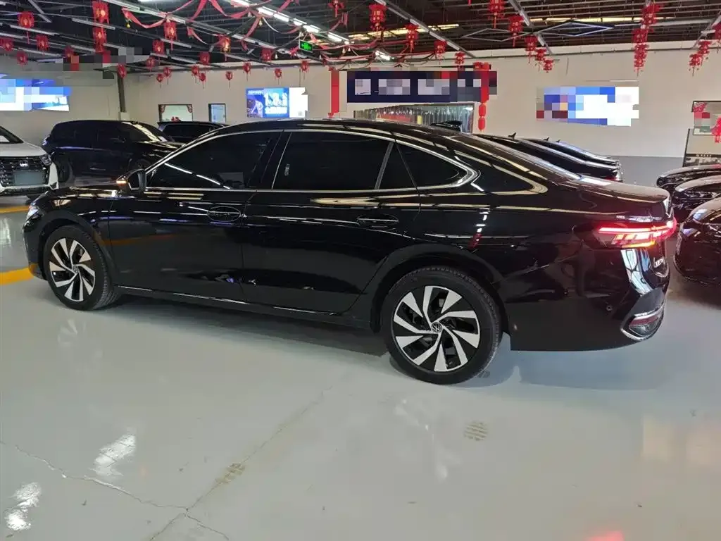 Volkswagen Passat 2025 из CN, фото 4