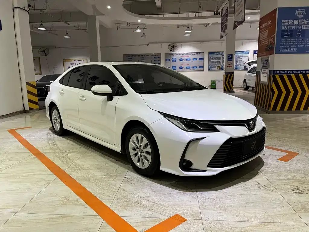 Toyota Corolla 2022 из CN, фото 4