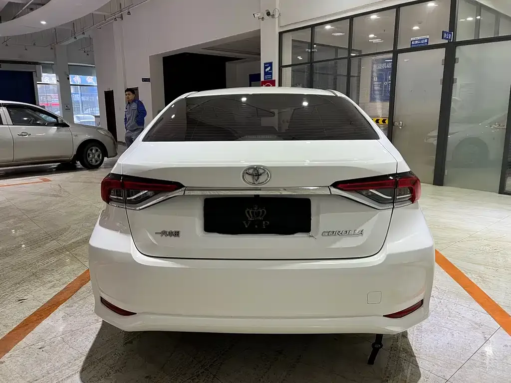 Toyota Corolla 2022 из CN, фото 8