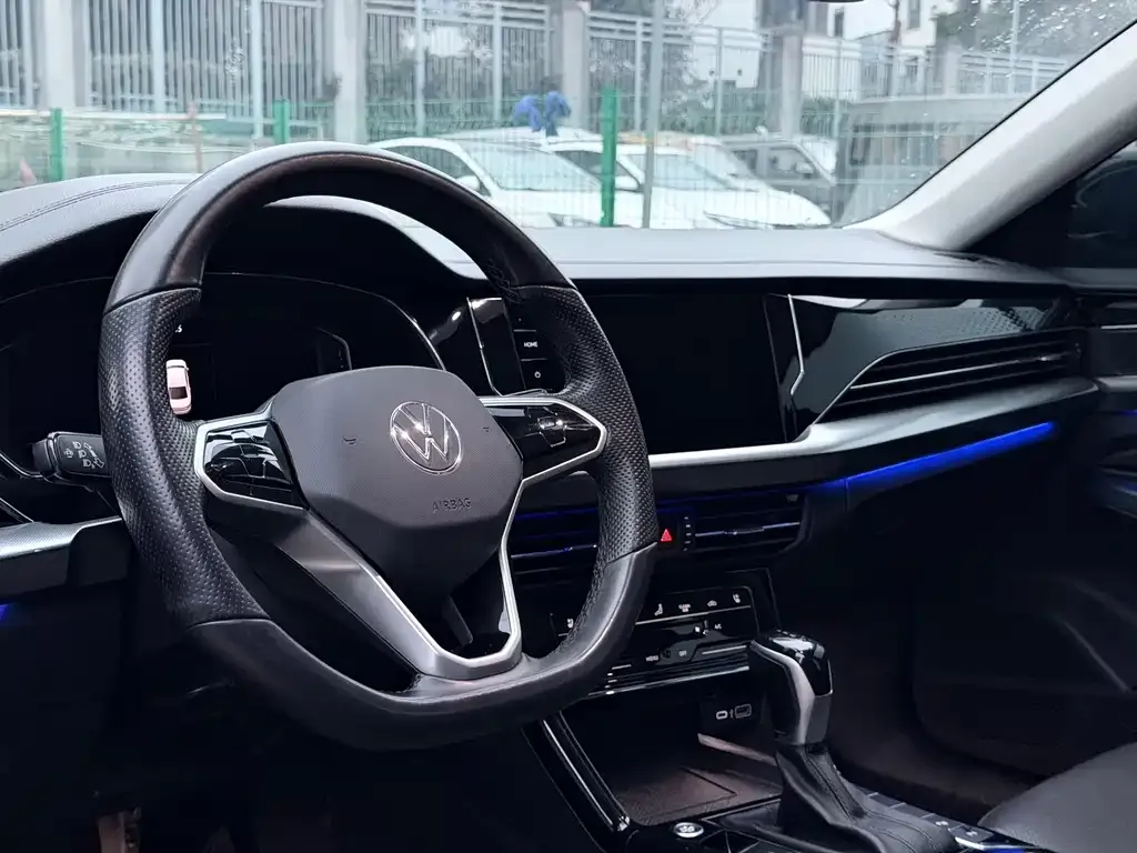 Volkswagen Passat — фото 2