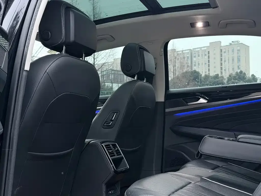Volkswagen Passat — фото 3