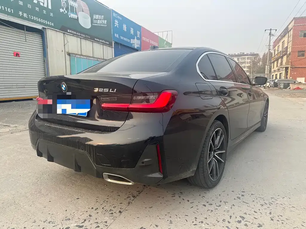 BMW 3 Series 2023 из CN, фото 4