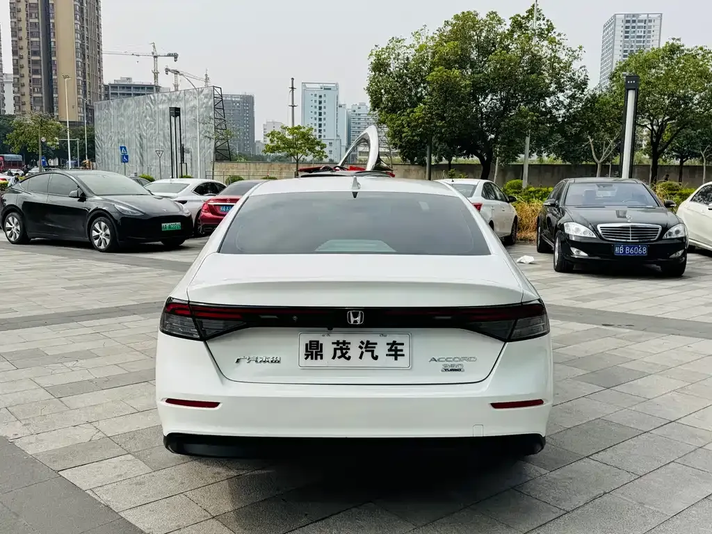 Honda Accord 2024 из CN, фото 4