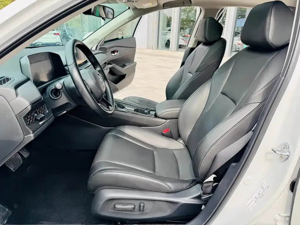 Honda Accord 2024 из CN, фото 9