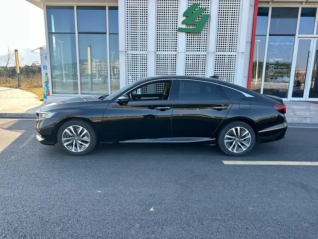 Honda Accord 2022 из CN, фото 8