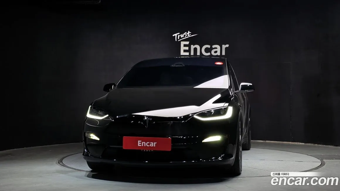 Tesla Model X 2024 из KR, фото 9