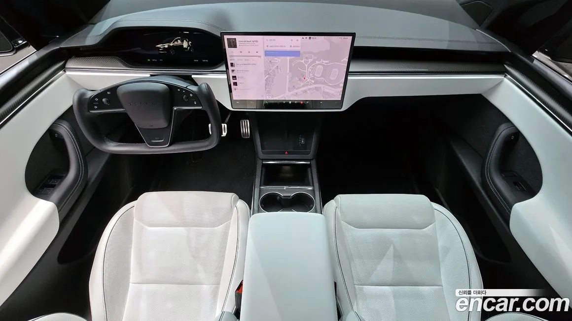 Tesla Model X 2024 из KR, фото 7