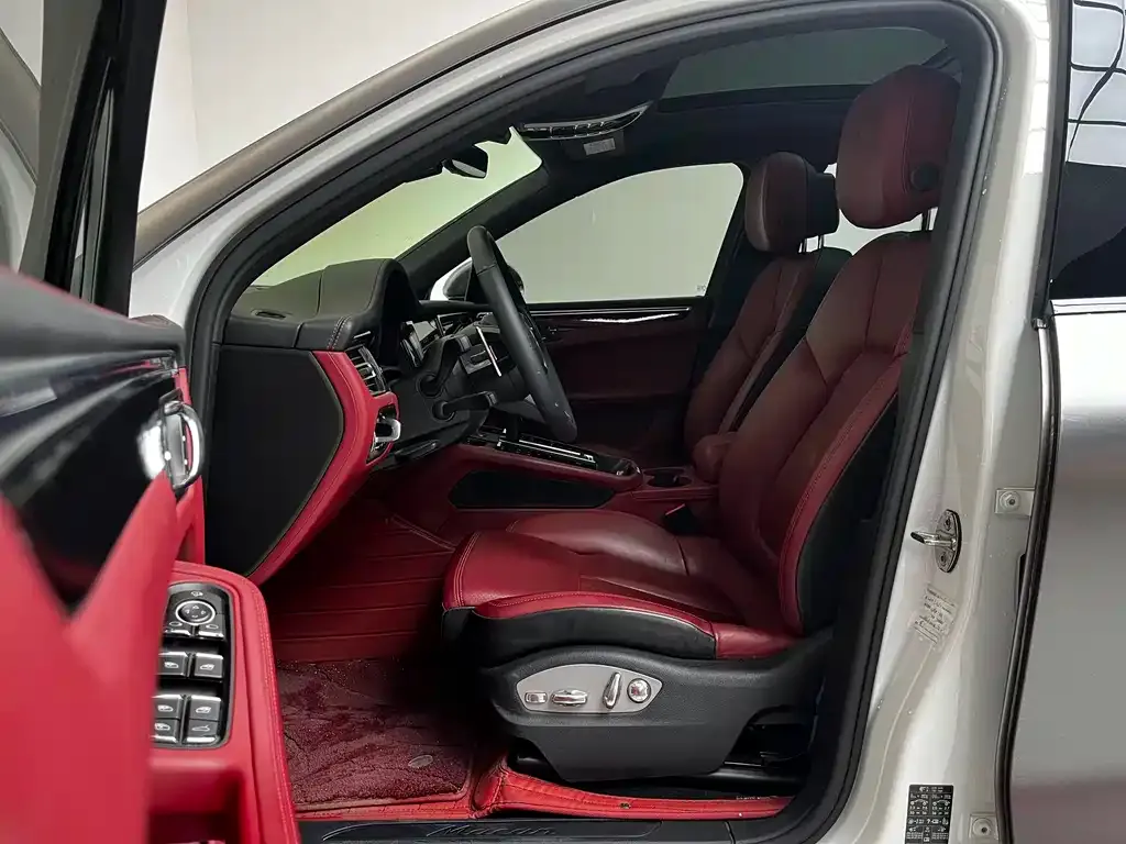 Porsche Macan 2022 из CN, фото 7