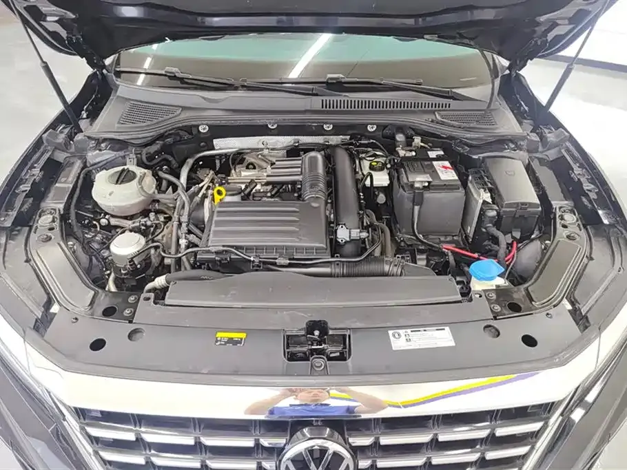 Volkswagen Passat — фото 10