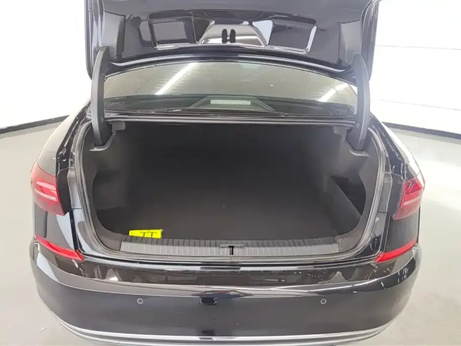 Volkswagen Passat — фото 4