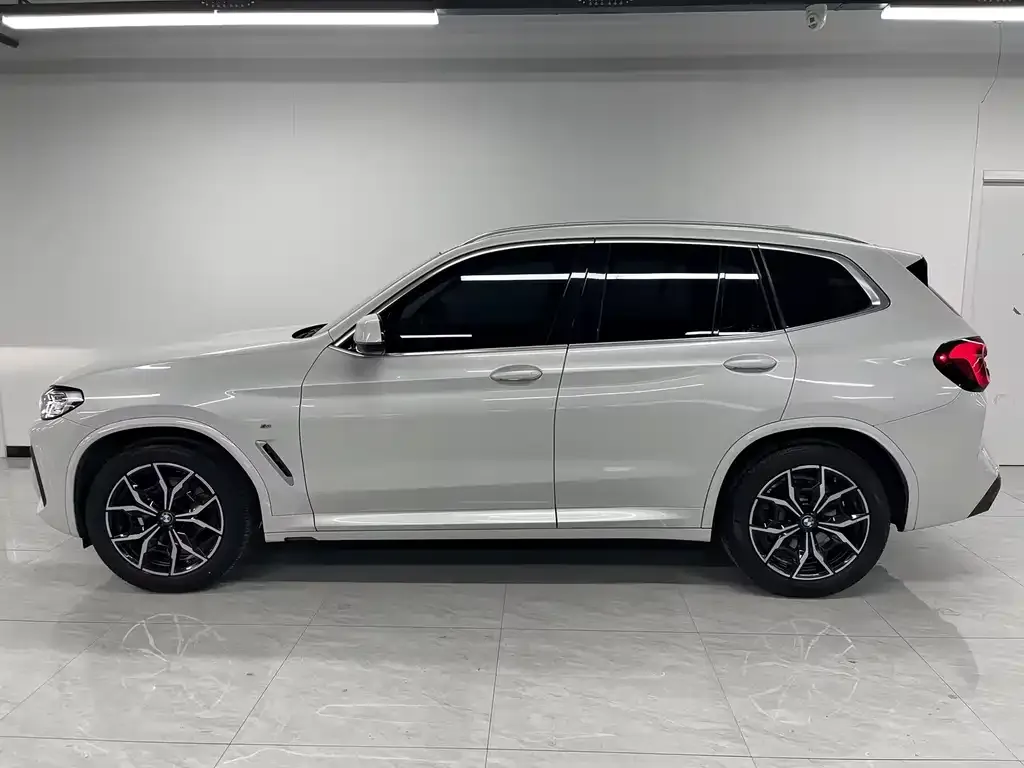 BMW X3 — фото 3