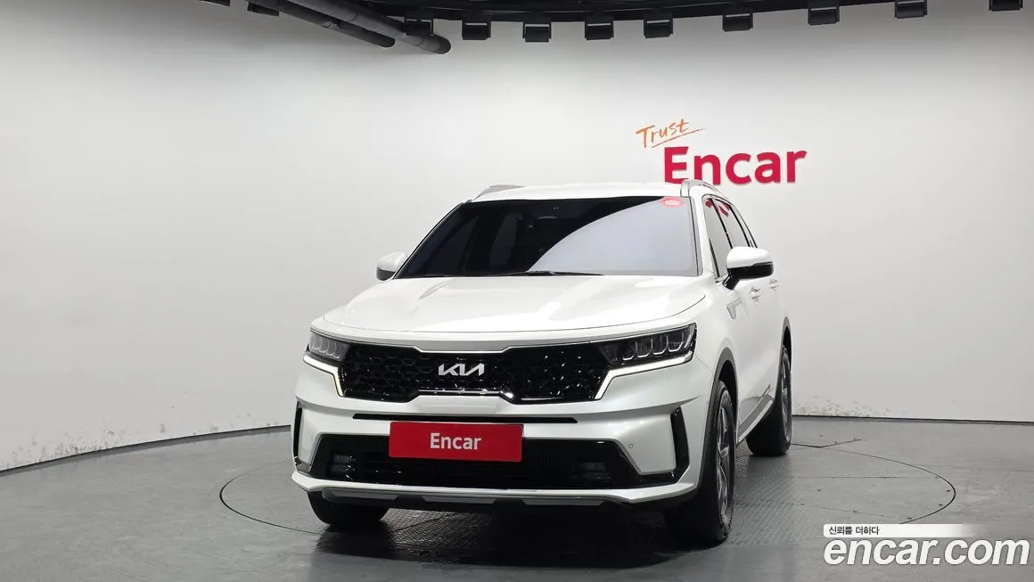 Kia Sorento — фото 5