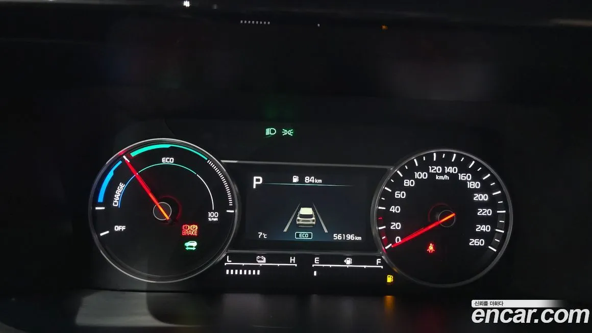 Kia Sorento — фото 9