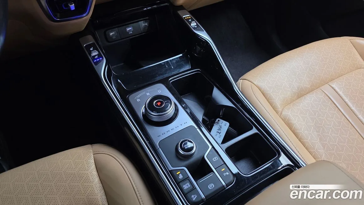 Kia Sorento — фото 10