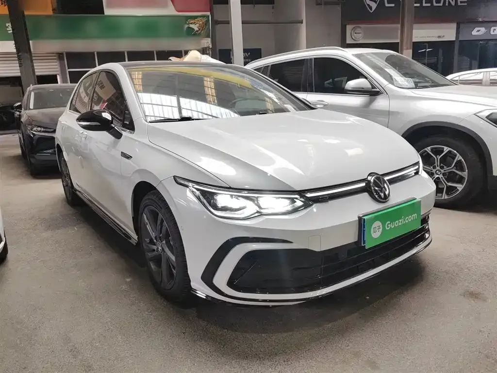 Volkswagen Golf 2022 из CN, фото 3
