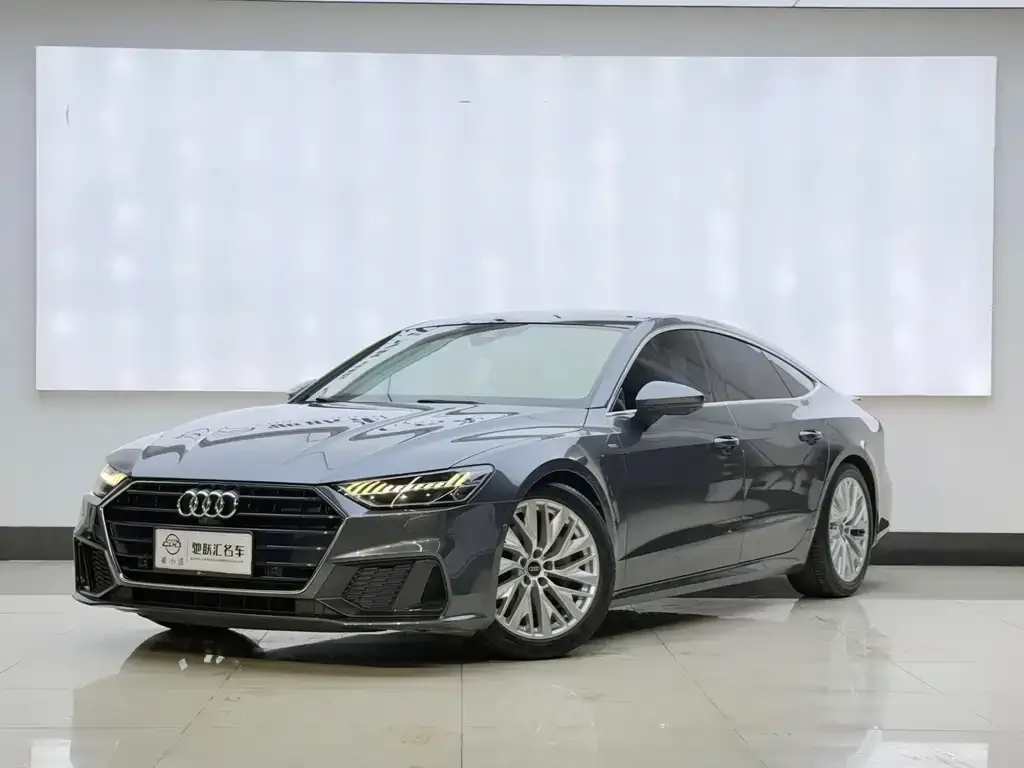 Audi A7 — фото 1