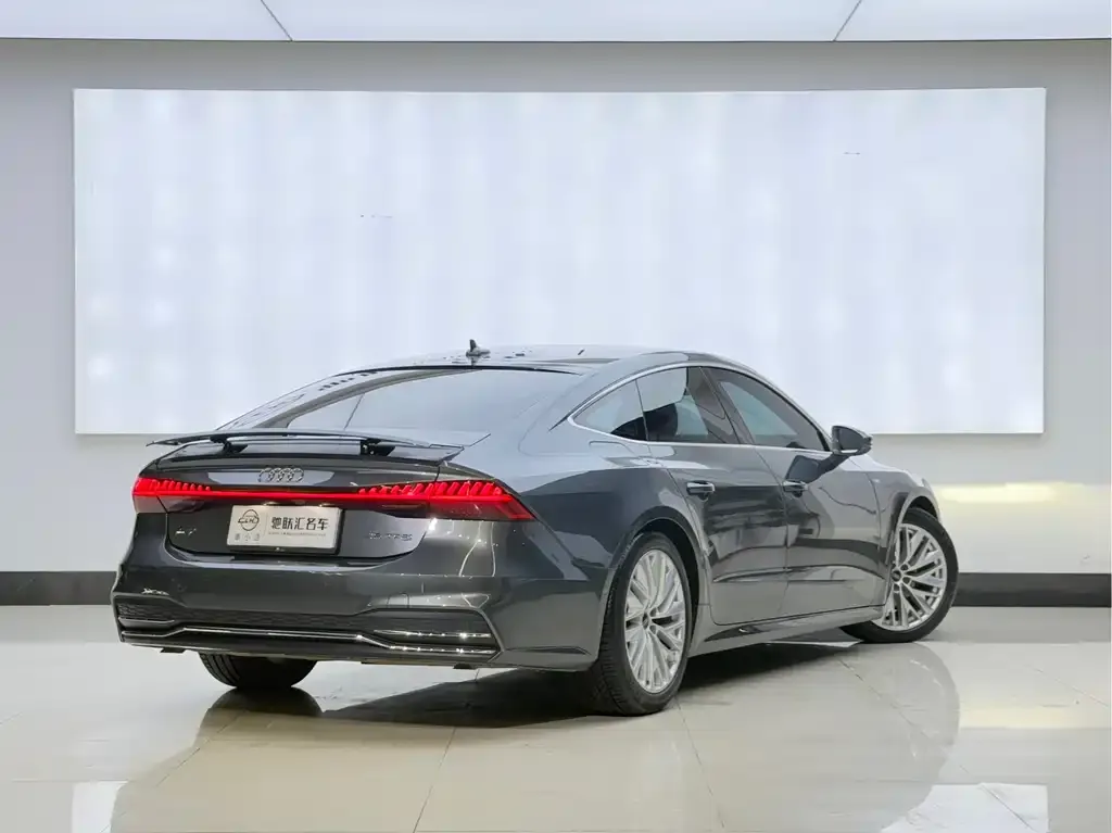 Audi A7 — фото 6