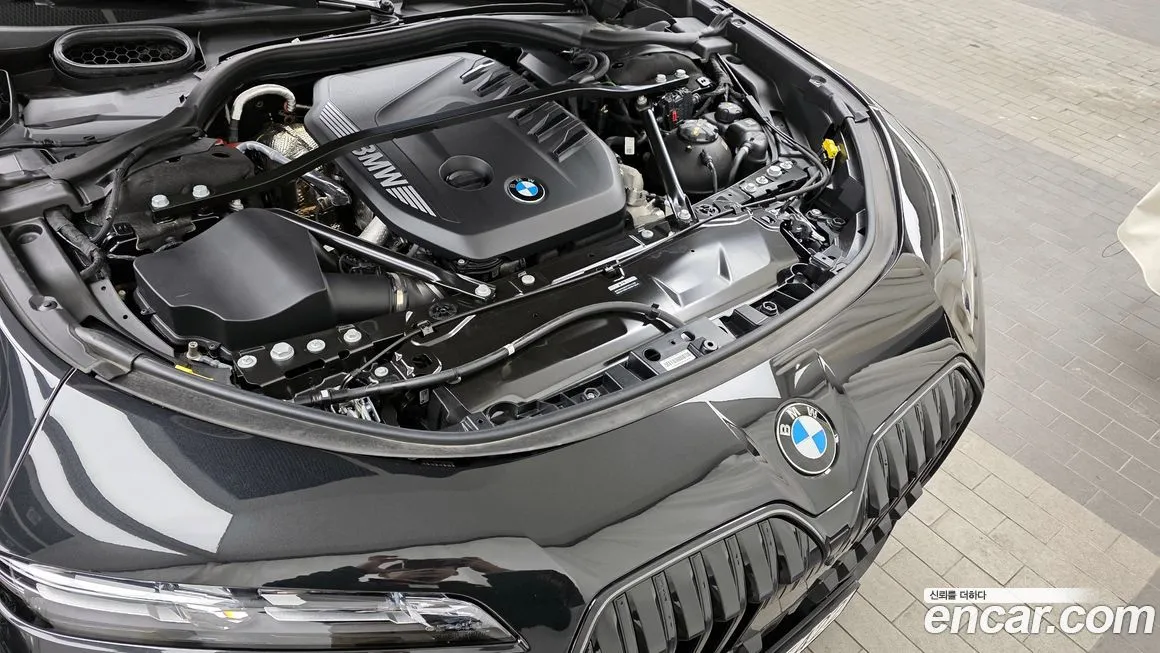 BMW 7-Series 2024 из KR, фото 7