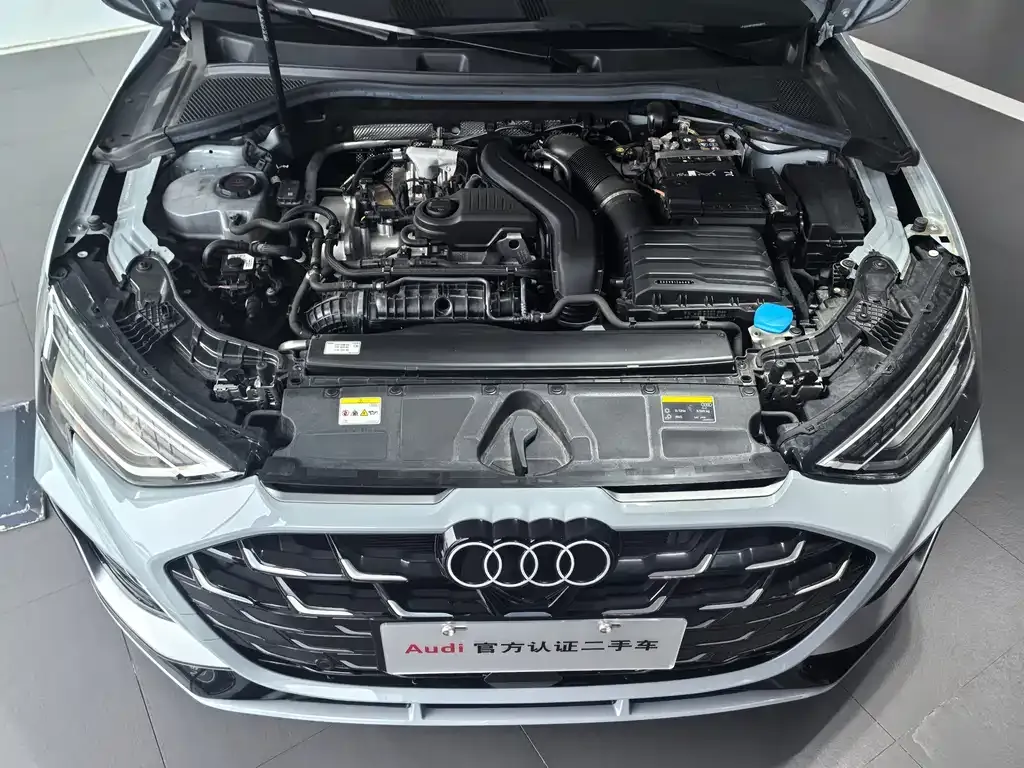 Audi A3 2024 из CN, фото 8