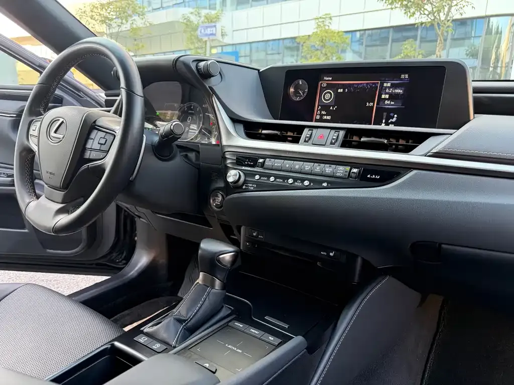 Lexus ES 2021 из CN, фото 5