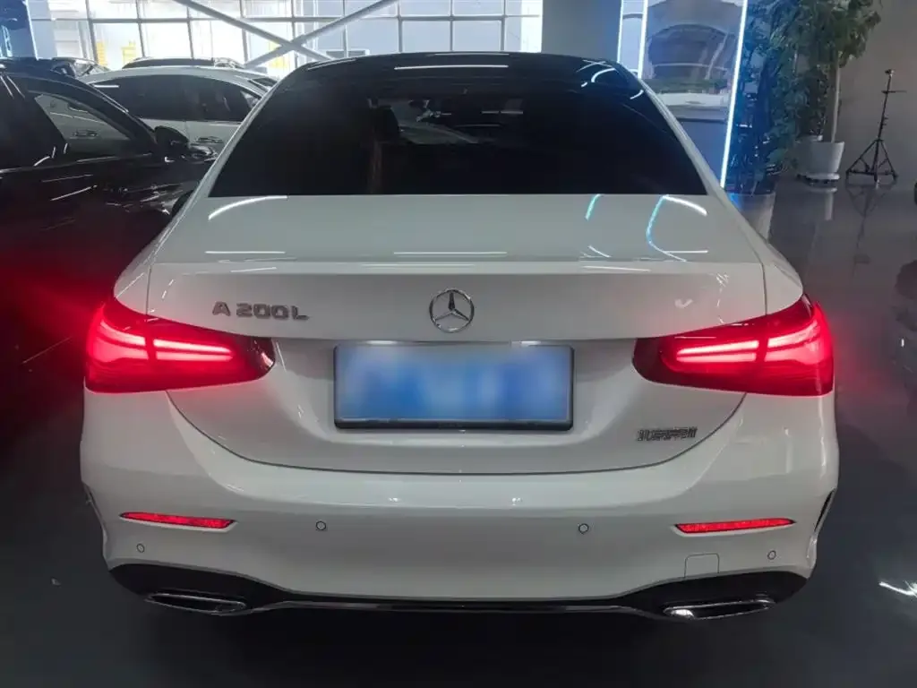 Mercedes-Benz A-Class 2024 из CN, фото 3