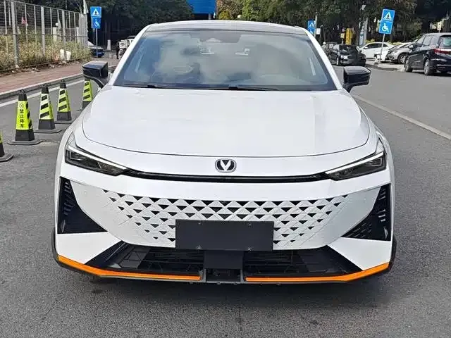 Changan UNI-V 2024 из CN, фото 9