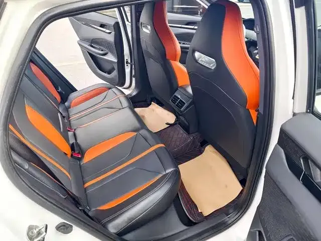 Changan UNI-V 2024 из CN, фото 2