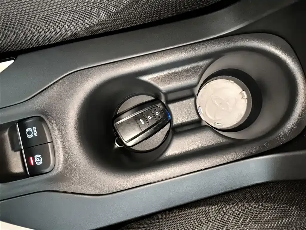 Toyota Levin 2022 из CN, фото 9