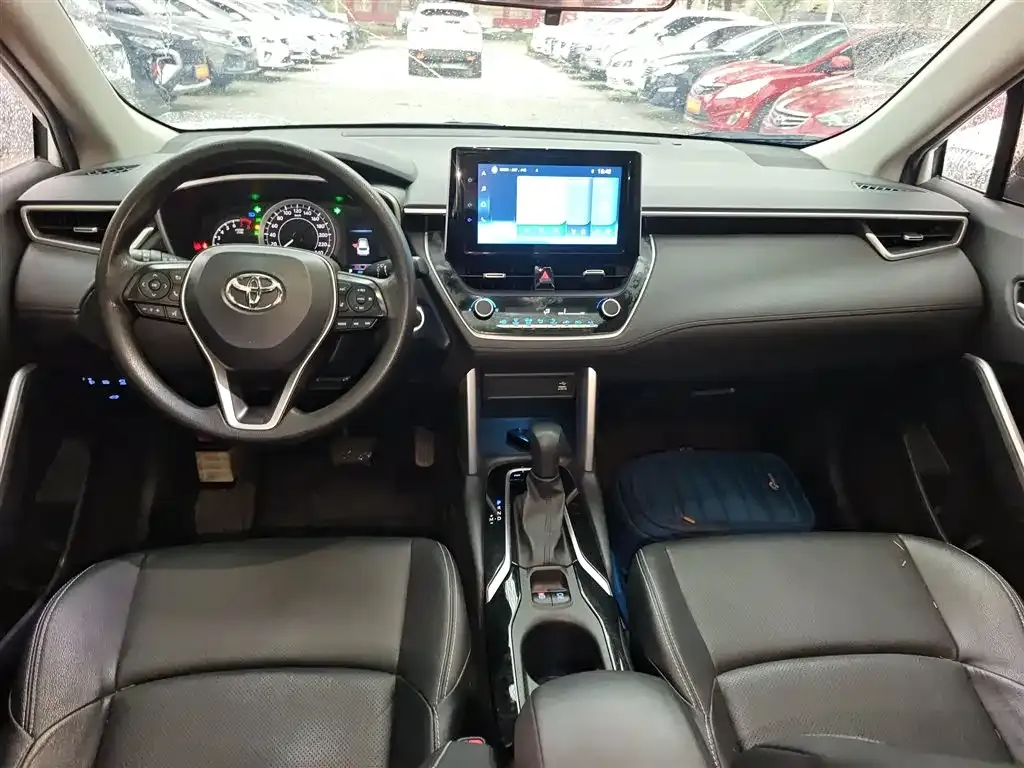Toyota Frontlander 2022 из CN, фото 10