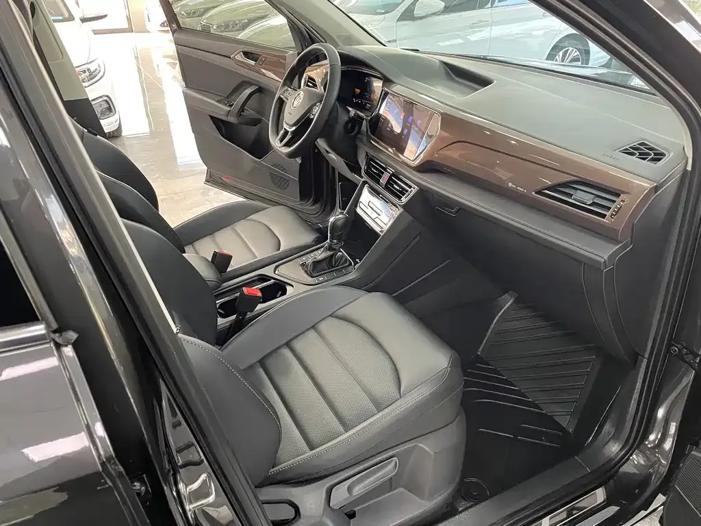 Volkswagen Tharu 2022 из CN, фото 4