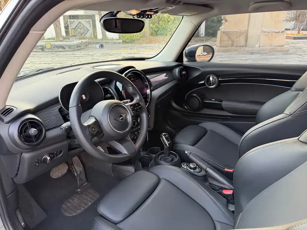 MINI Cooper (3-door) 2021 из CN, фото 3