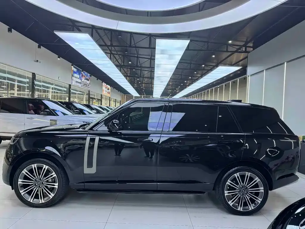 Land Rover Range Rover 2023 из CN, фото 8
