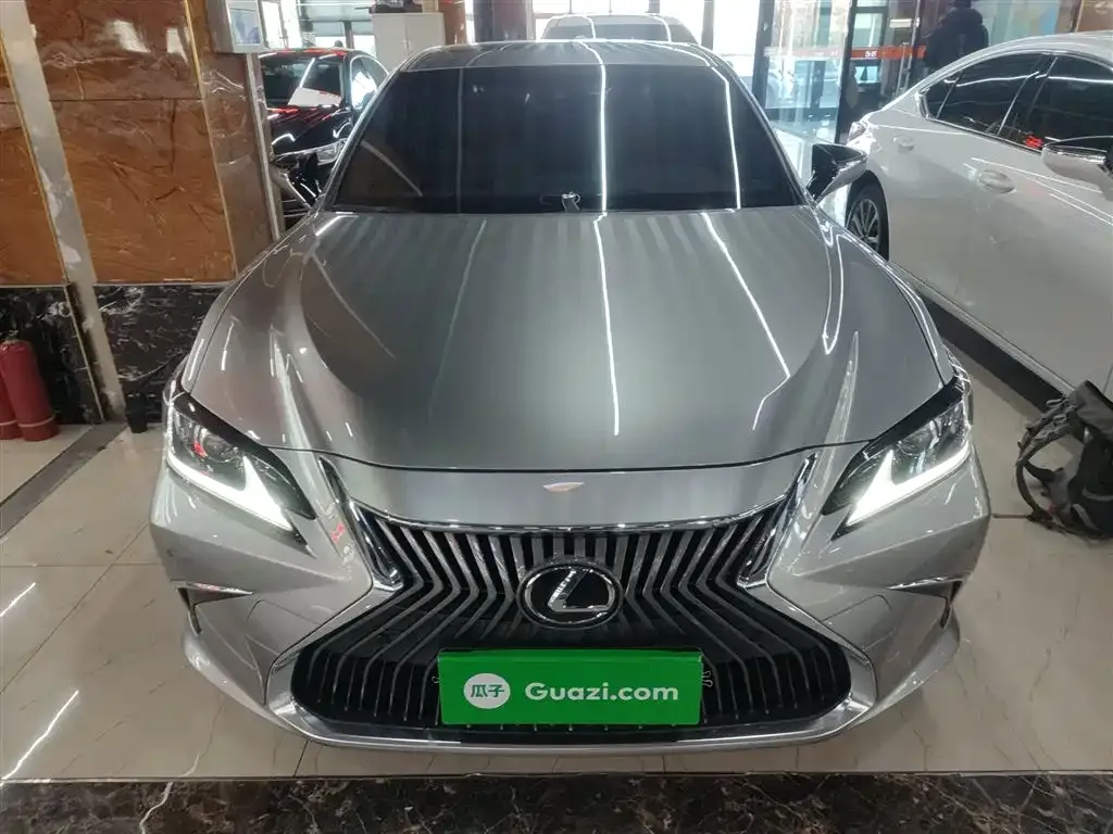 Lexus ES 2021 из CN, фото 3