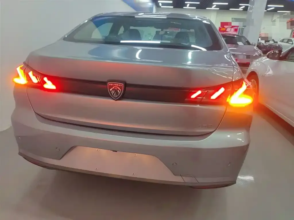 Peugeot 408 2025 из CN, фото 4