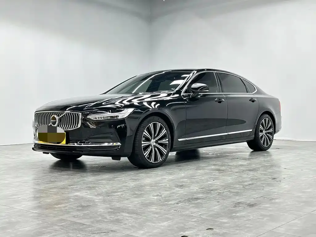 Volvo S90 2024 из CN, фото 1