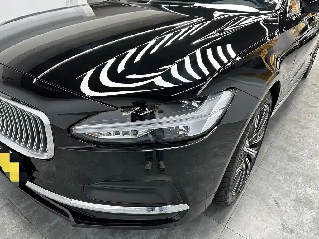 Volvo S90 2024 из CN, фото 9