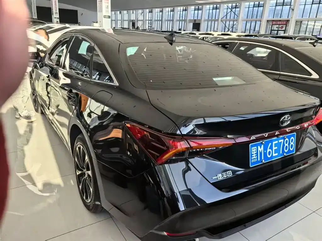 Toyota Avalon 2024 из CN, фото 6