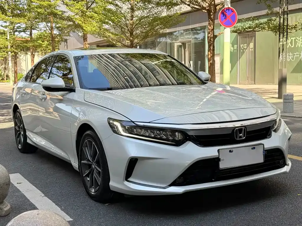 Honda Inspire — фото 1