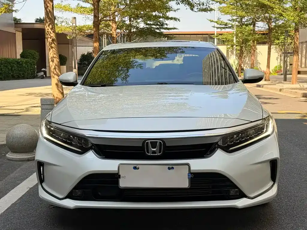 Honda Inspire — фото 2