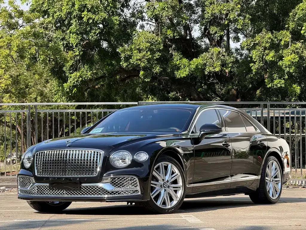 Bentley Flying Spur 2021 из CN, фото 6