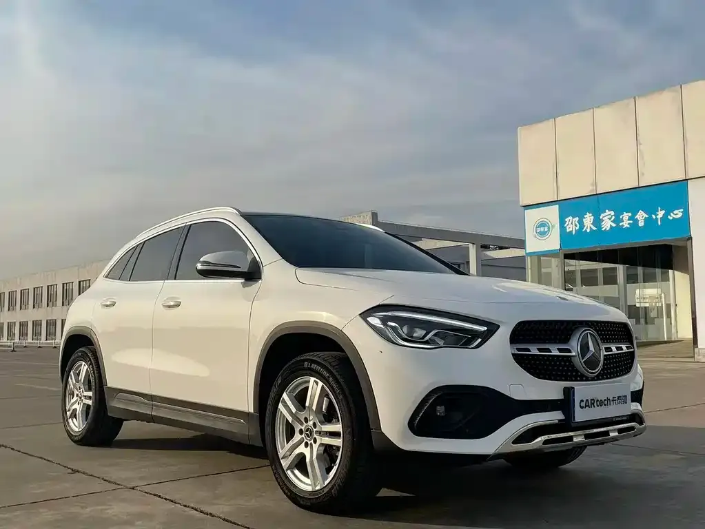 Mercedes-Benz GLA — фото 8