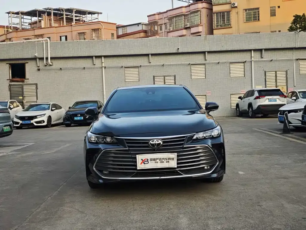 Toyota Avalon 2022 из CN, фото 10
