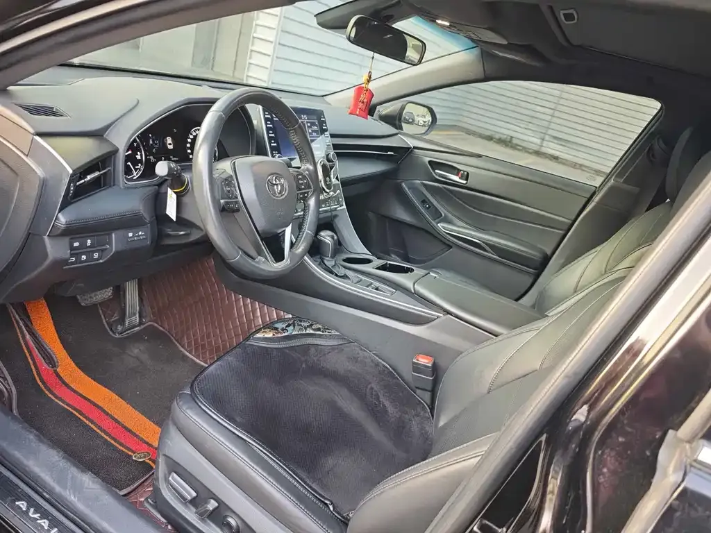 Toyota Avalon 2022 из CN, фото 8