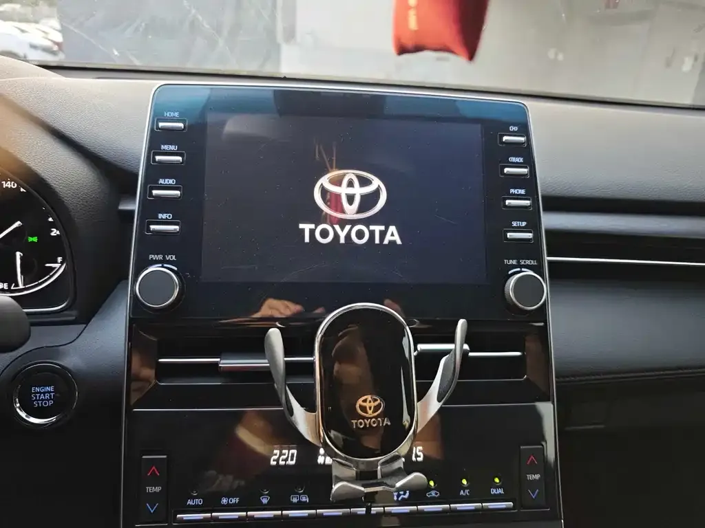 Toyota Avalon 2022 из CN, фото 4
